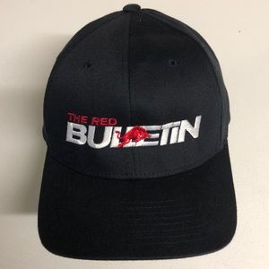Red Bull Flex-Fit Red Bulletin Magazine L-XL Cap